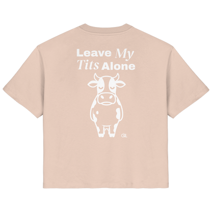 Angry Cow Rücken-Print – Fraiche Peche Fitted Shirt | GÖRL Feminist Statement Wear Berlin