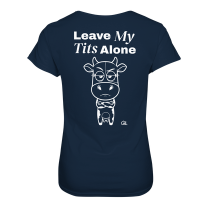 Annoyed Cow Rücken-Print – French Navy Fitted Shirt | GÖRL Feminist Statement Wear Berlin