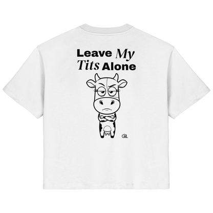 Annoyed Cow Rücken-Print – Weiss Fitted Shirt | GÖRL Feminist Statement Wear Berlin