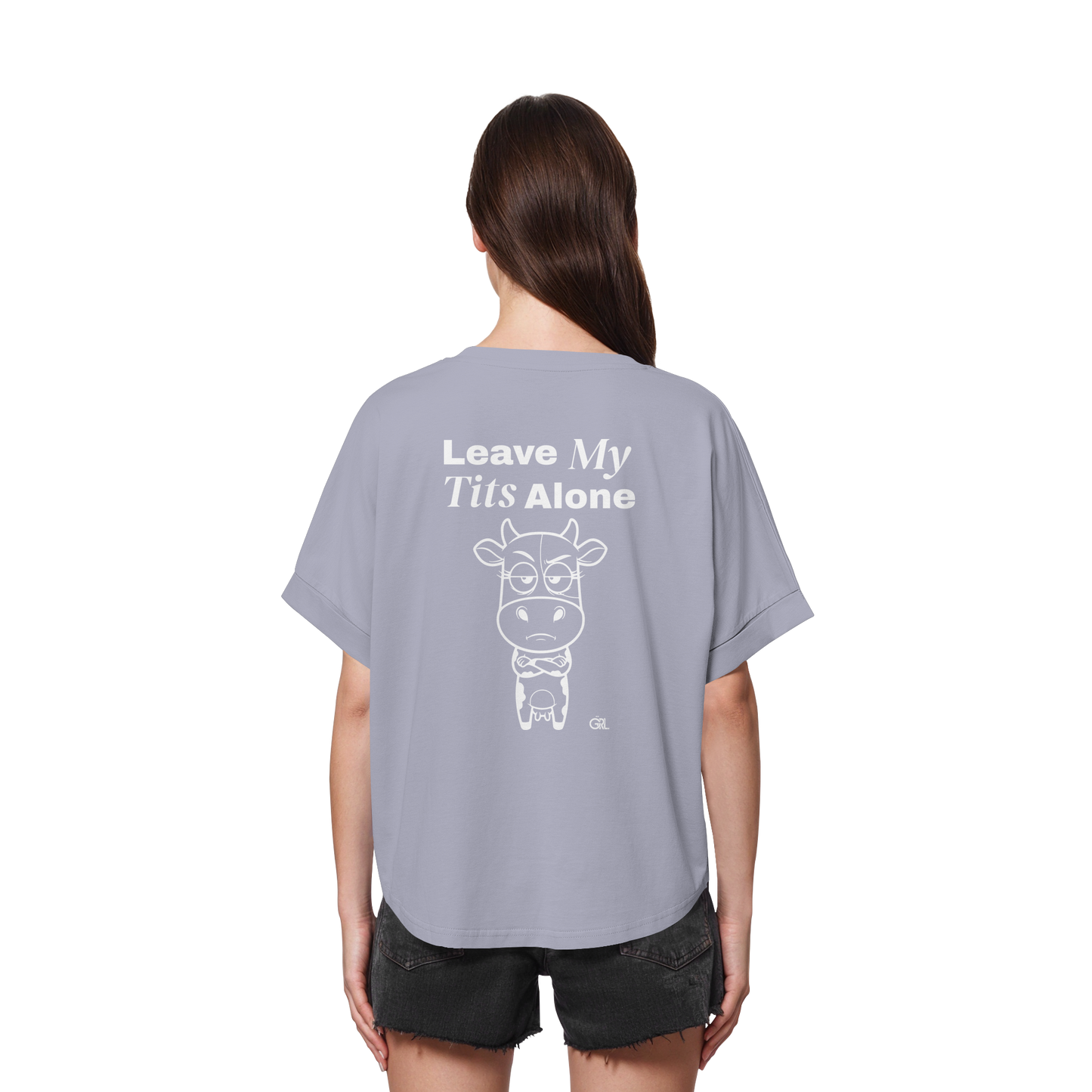 Annoyed Cow Rücken-Print – Serene Blue Rolled Sleeves Tee | GÖRL Feminist Statement Wear Berlin