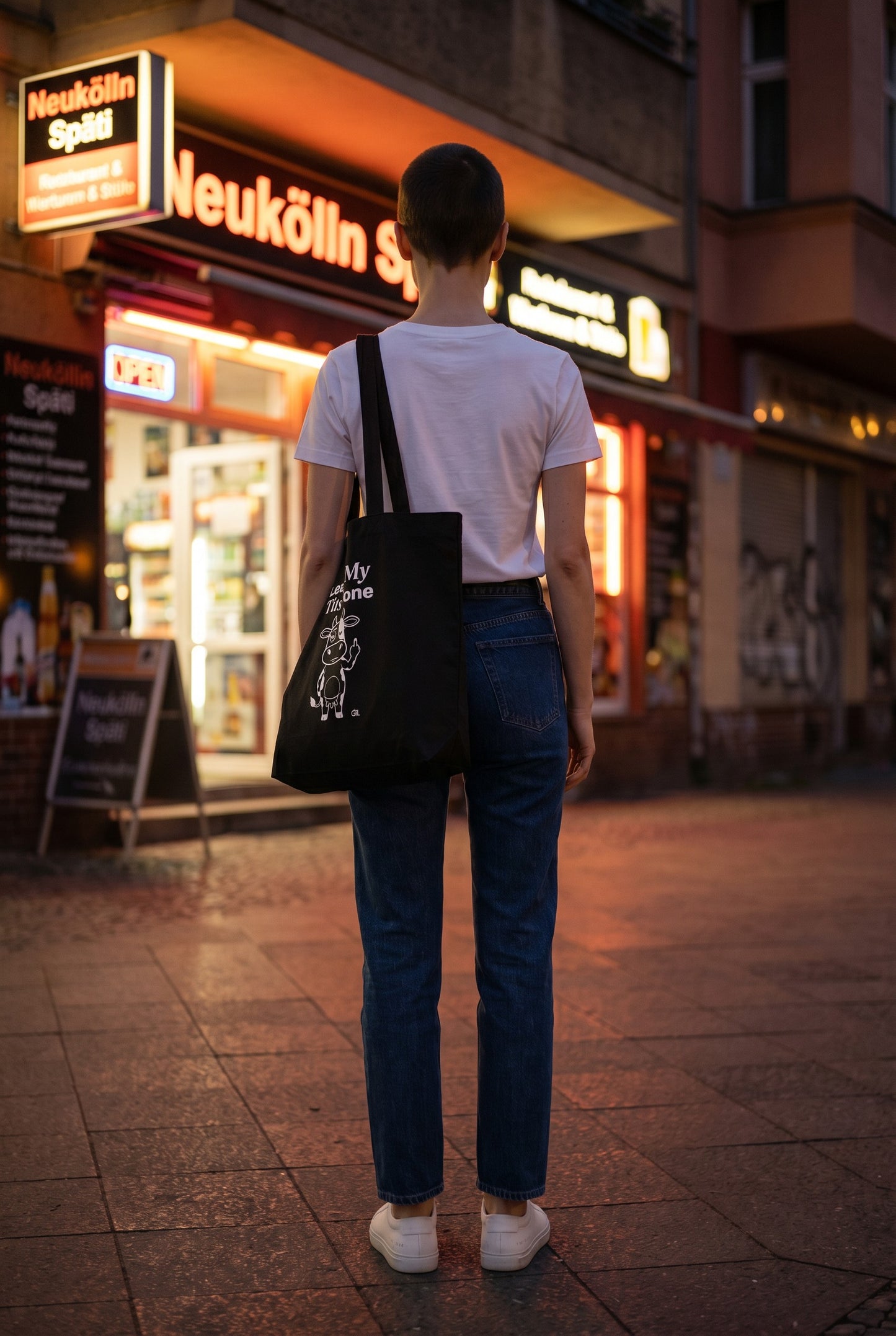 Black - lena back