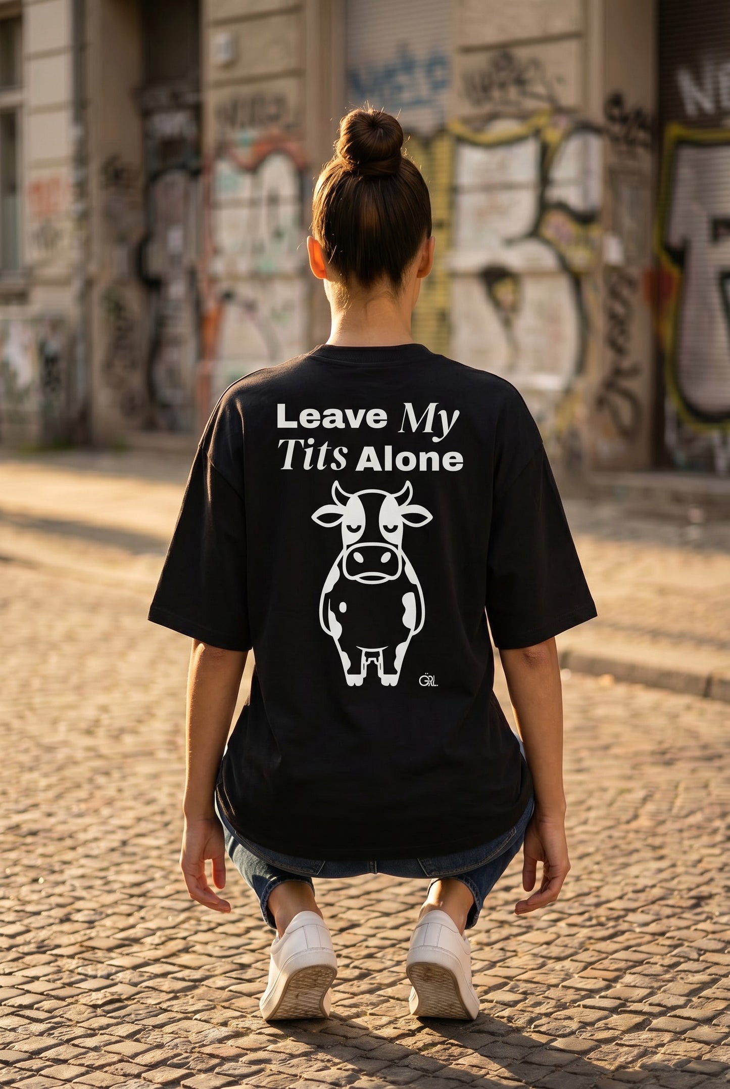 Black - aylin back