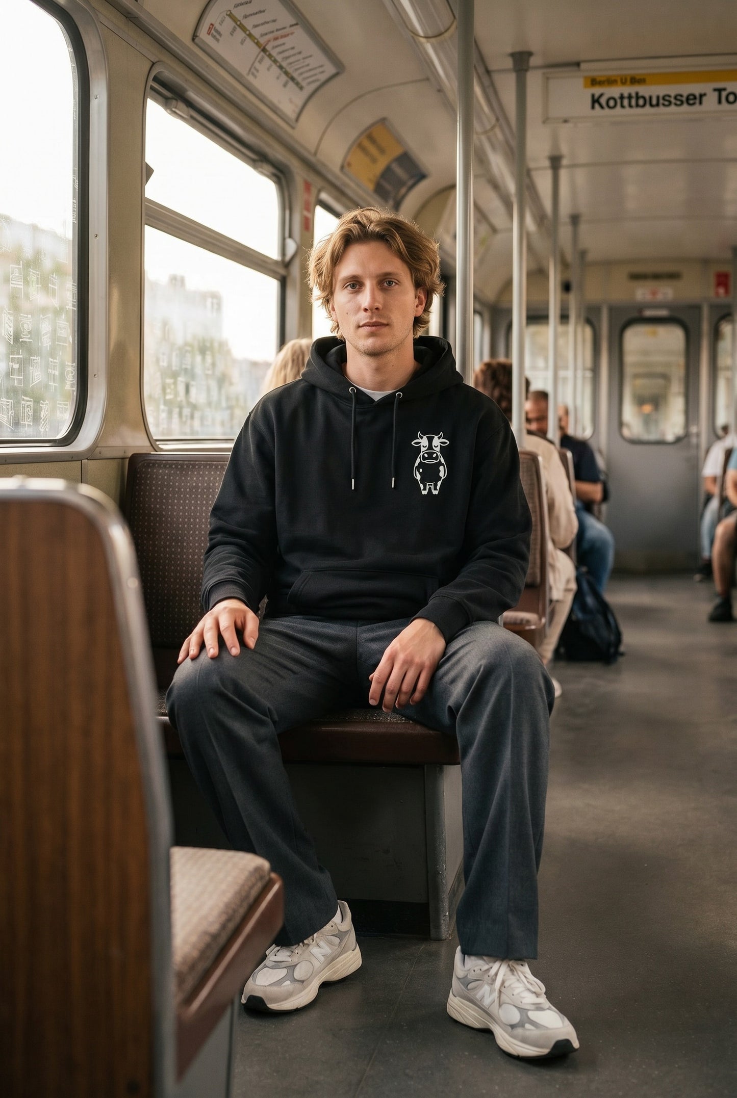 Black - finn front