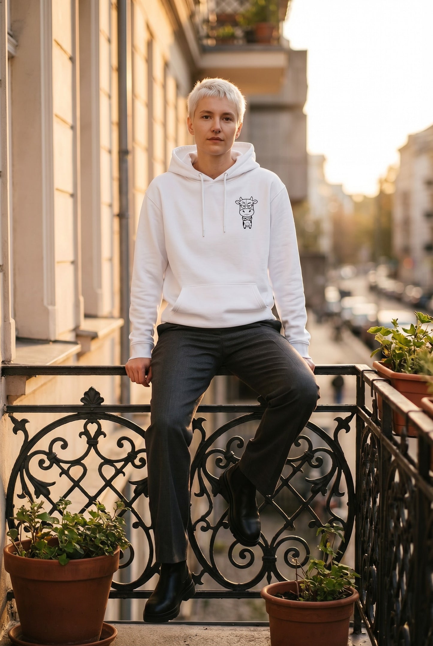 White - mika front
