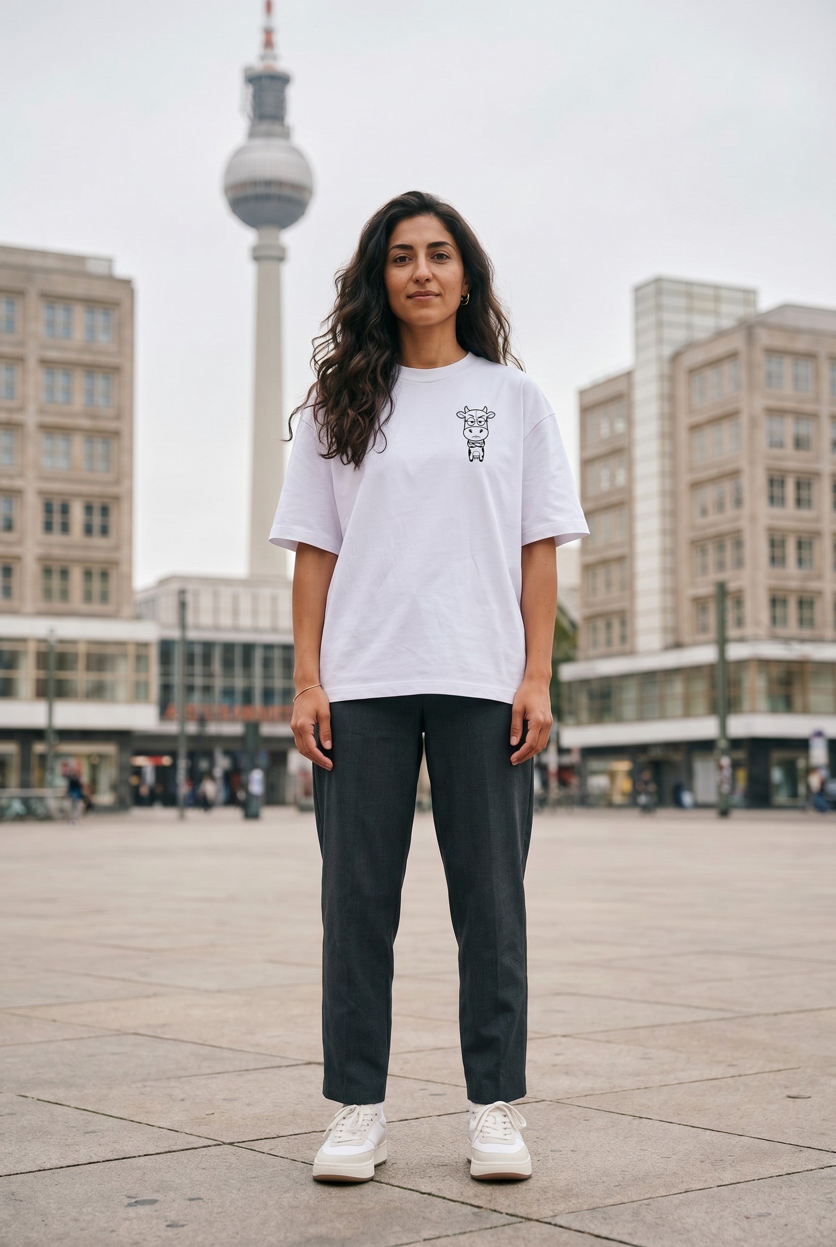 White - aylin front